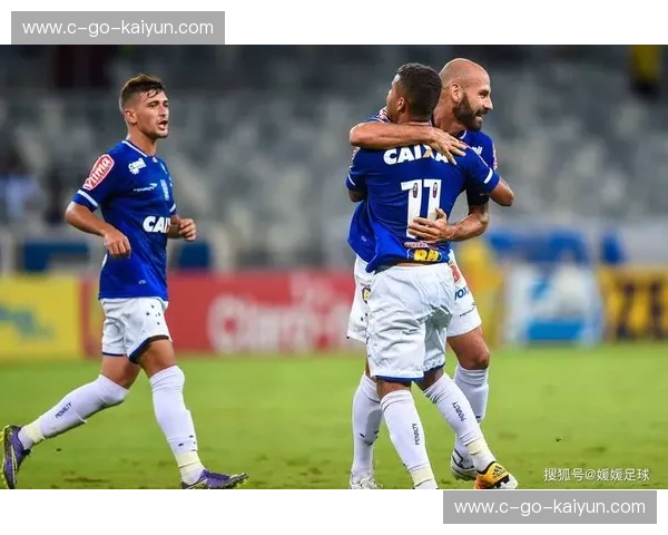 水源三星vs济州联：绿茵场上的双雄会，谁能问鼎荣耀之巅？